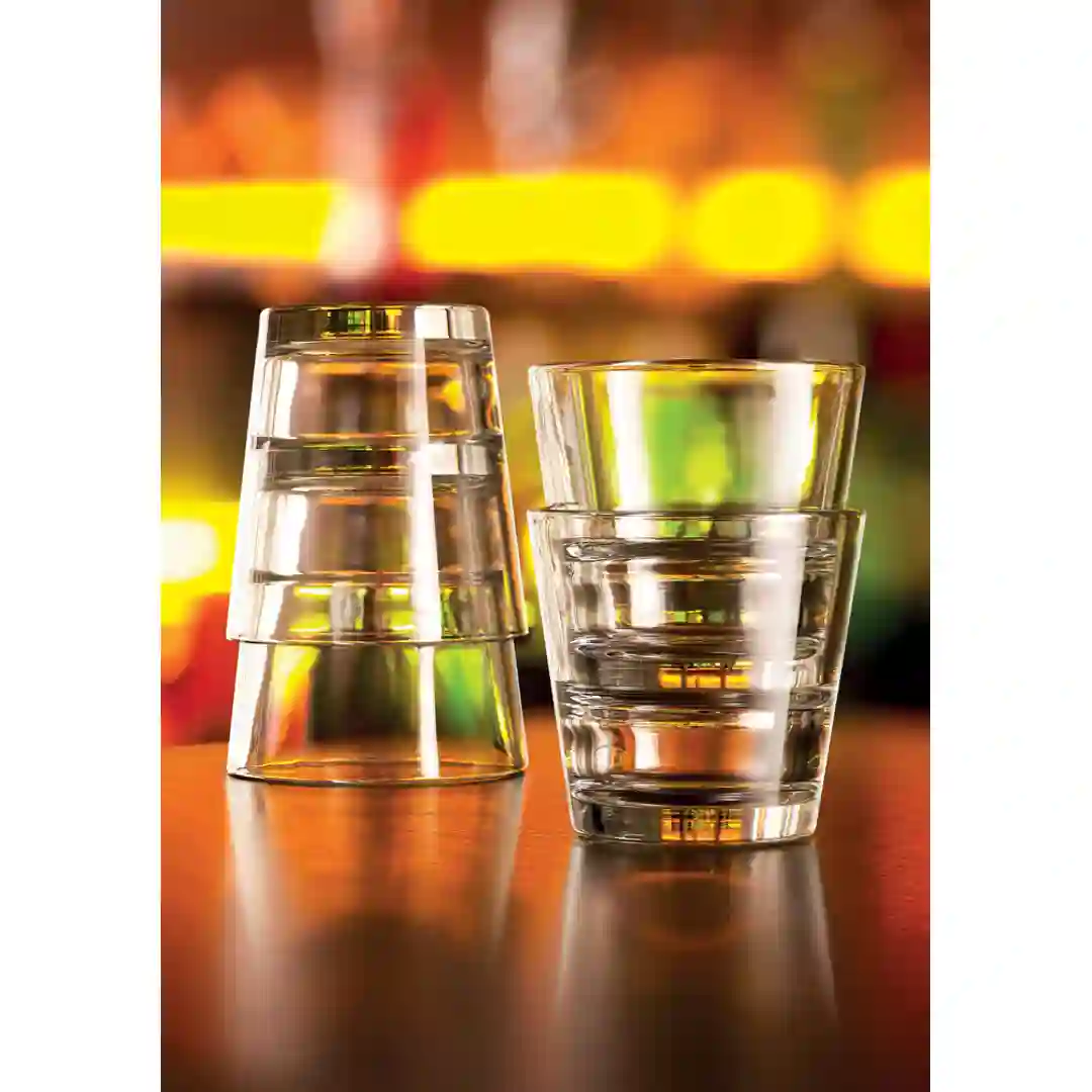 Vandglas Stack up