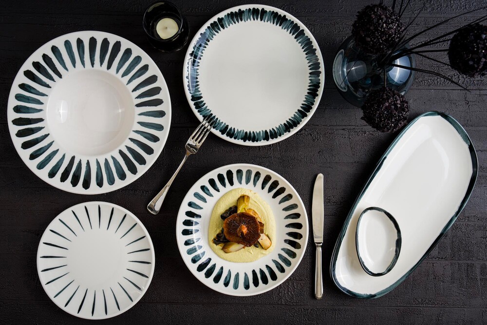 Tallerken Lavis Black