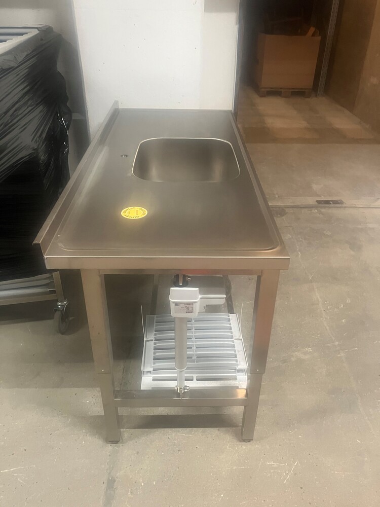 Bord rustfri m/vask 1500x650mm